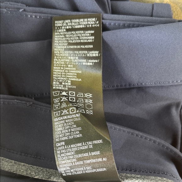 Kirkland Signature Men's Commuter Pants - Slate Gray  38 x 30 NWT - Picture 4 of 8